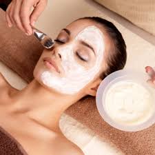 VLCC SKIN WHITNING FACIAL